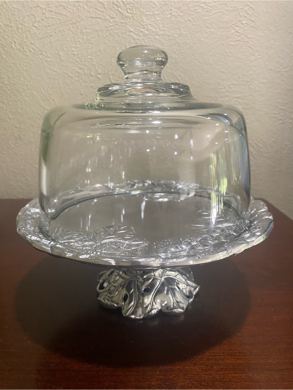 Vintage, Arthur Court, 8 Inch, Grape Themed Pedestal Cake Plate with Glass Dome